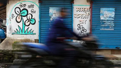 SC asks Election Commission to resolve TMC factions' symbol row within 3 months