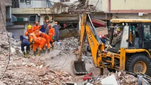 Just hours before the boys’ PG collapsed in Delhi’s Satya Niketan , killing seven people