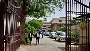 'Not abrupt': FSSAI argues 5 notices sent to Dabur before order on '100%' claim