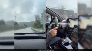 Indian Traveller's Norway Experience Sparks Online Debate — Rs 9,580 For A 22-Minute Taxi Ride