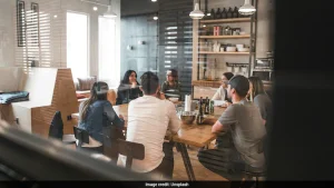 "Choose Adding Value": Hard Work Isn't Enough To receives Promoted, argues Career Coach