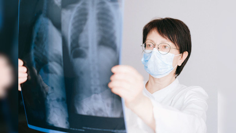 Doctors in China were shocked to discover a 36mm sewing needle embedded in the heart