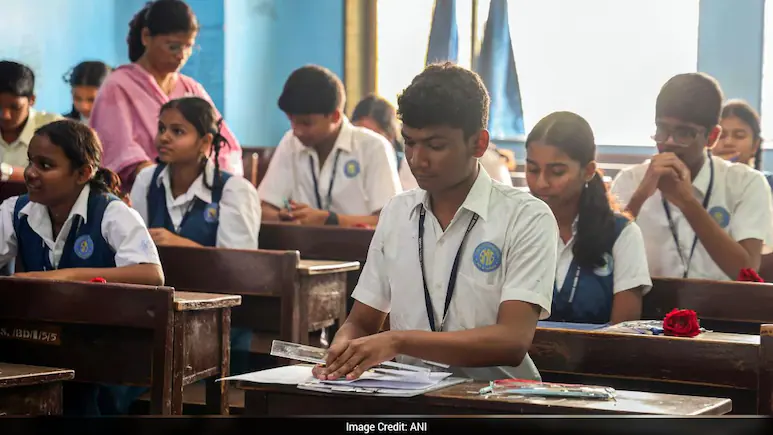 Supreme Court Extends Exemption To Class 6 Students — CBSE Three-Language Policy