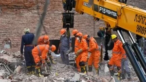 Delhi HC orders 'high-level' MCD inquiry into Satya Niketan building collapse