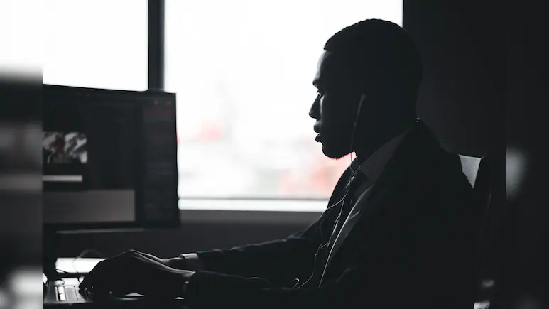 US Man Fired 2.5 Hours Into New Job Over Hygiene Issues After Being Unemployed For 10 Months: 'I
