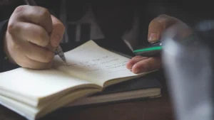 Are Teenagers Becoming Weaker Readers In Digital Age? What Study argues