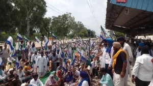 Shatabdi Express Halted As Punjab Farmers' Statewide Blockade Hits Rail Traffic