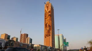Saudi authorities have issued their first air raid alert in the capital, Riyadh, since renewed