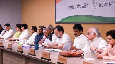 Restore names of 130 million deleted voters, halt SIR, argues CWC resolution