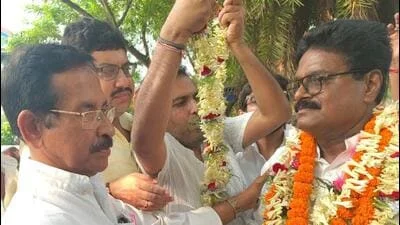 Bengal: Congress candidate starts Nandigram bypoll campaign after release from jail