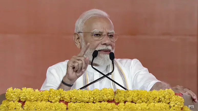 PM Modi Inaugurates BJP's 'Namo Kamalam' Office In Gujarat