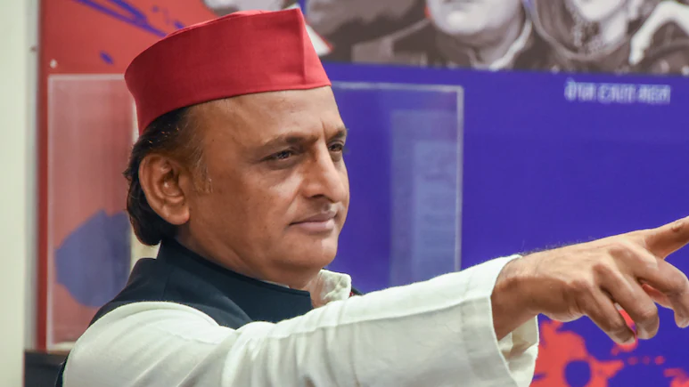 Samajwadi Party chief Akhilesh Yadav added his voice to ally Congress's senior leader Rahul