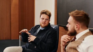 Man Lands Job 6 Months After Layoff, Shares 6 Important Lessons To Keep In Mind