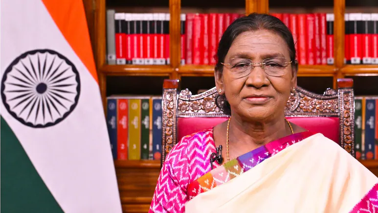 President Droupadi Murmu on Thursday extended her greetings to teachers across the country