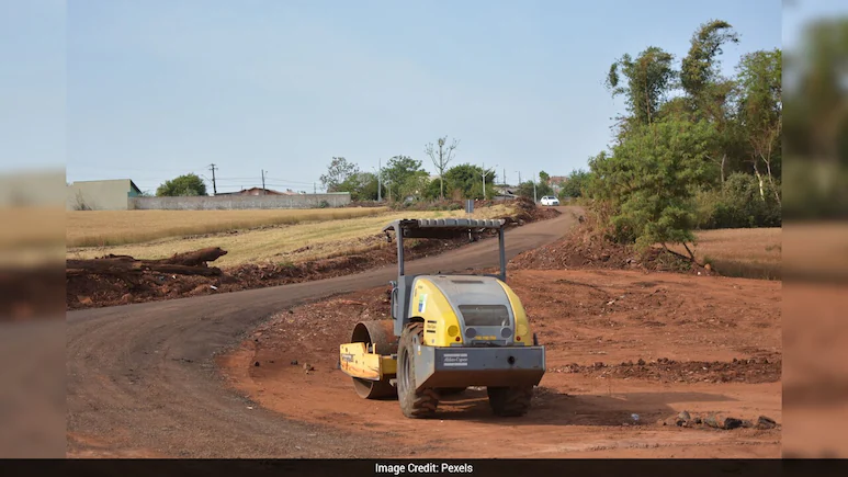 Hawaii transportation officials began a road project in 2022 by mixing recycled plastic