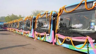 Madhya Pradesh Chief Minister Mohan Yadav and Union Road Transport Minister Nitin Gadkari will