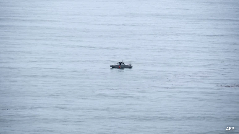 At least 16 people seen floating in the Pacific Ocean off Mexico's Baja California coast were
