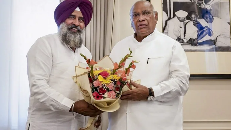 Punjab gains little from such discourse and needs politics centred on substantive issues