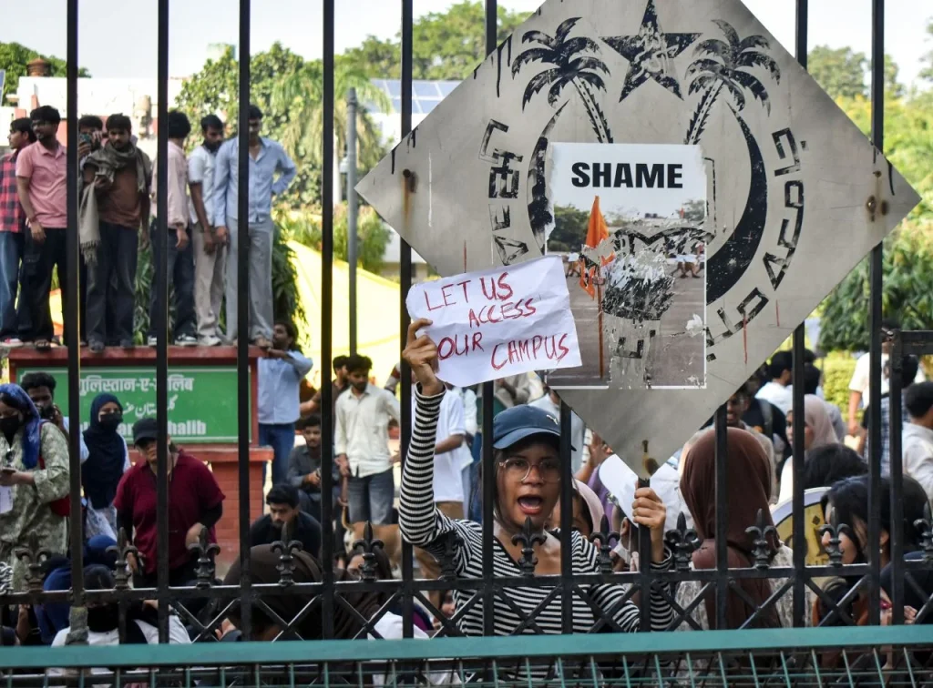 Jamia Extends Online Classes Till November 24, Will Hold Exams Virtually