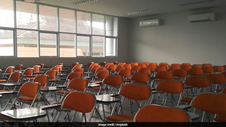 I also go to an American university, and it's not always like this for every class; there are
