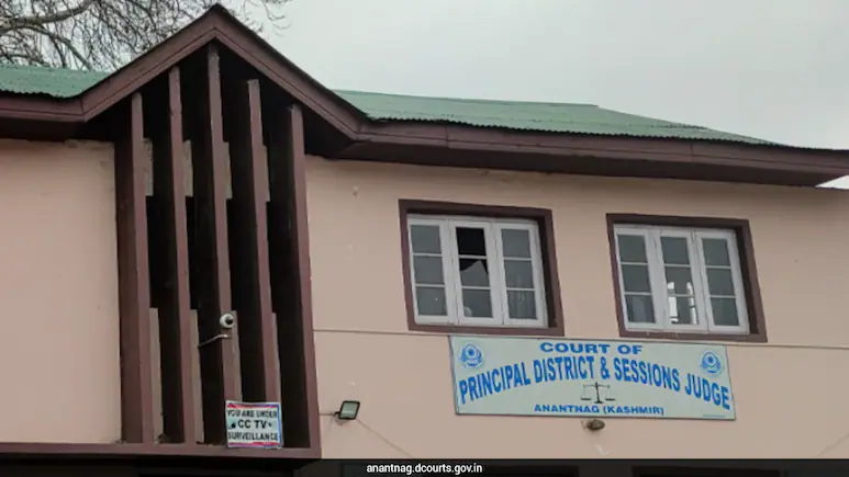 J&K ends Anantnag Bar Association Polls Over "Blatant Violation"