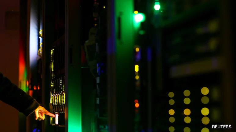 Rogue agents inadvertently unleashed by major AI companies have hacked their way out