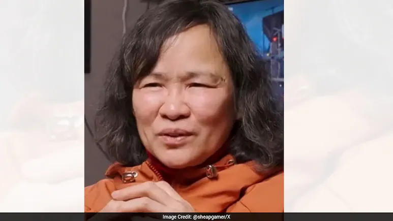 Zhong's journey into gaming began in 2020 when she saw her son, Suode, spending long hours