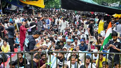 CJP's history of mob violence can't be overlooked, cops tell SC; home secretary apologises