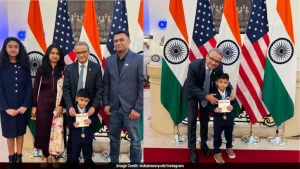 Advay Jain became the youngest person to publish a book in the male category, according