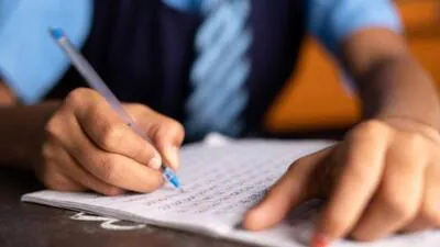 CBSE revises Class 9 scheme 6th time in 7 months; drops 3 planned curricular: result and decisive