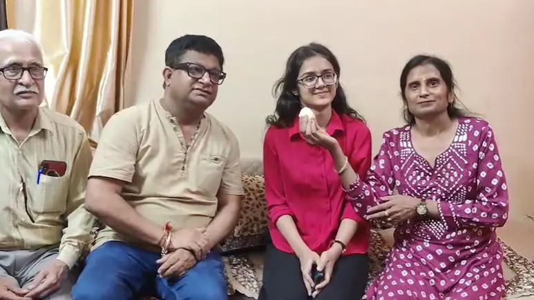 Chhavi Sardana, a 23-year-old resident of Dogran Mohalla in Hisar, has secured the fifth rank