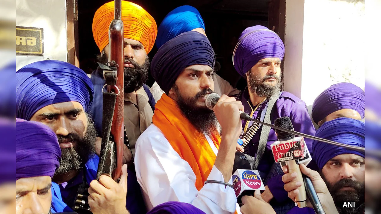 How Pargat Singh's Dissent May Have Scored It For Him — From Badals To Captain