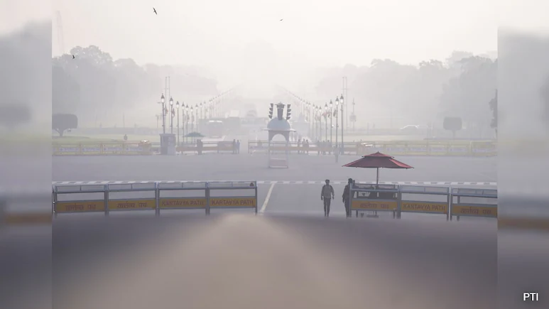 Rain Likely In Delhi-NCR Till November 1 Due To Cyclone Arnab, Air Quality Low