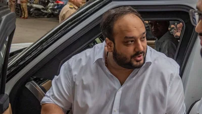 NCP(SP) leader Zeeshan Siddique has questioned the safety of residents in Mumbai following