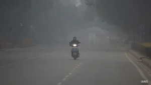 Delhi recorded its coldest night so far this month on Sunday, with the minimum temperature