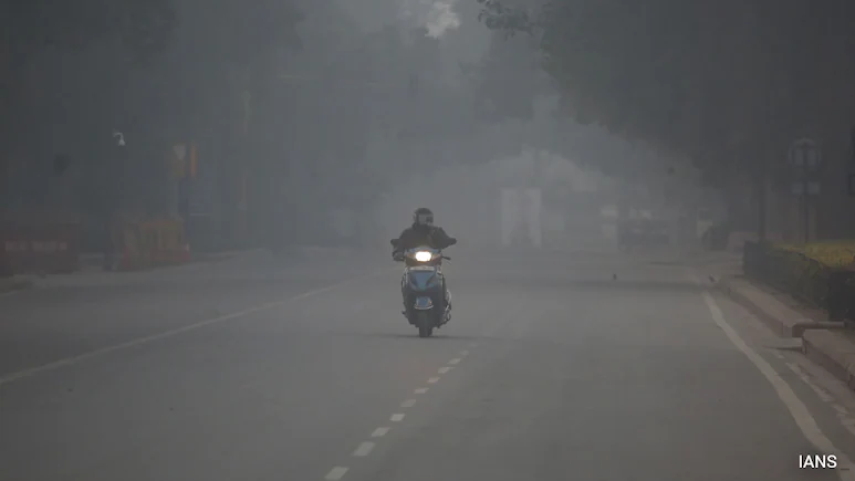 Delhi recorded its coldest night so far this month on Sunday, with the minimum temperature