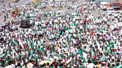 Karnataka farmer protest disrupts traffic, Maharashtra Police issue traffic advisory