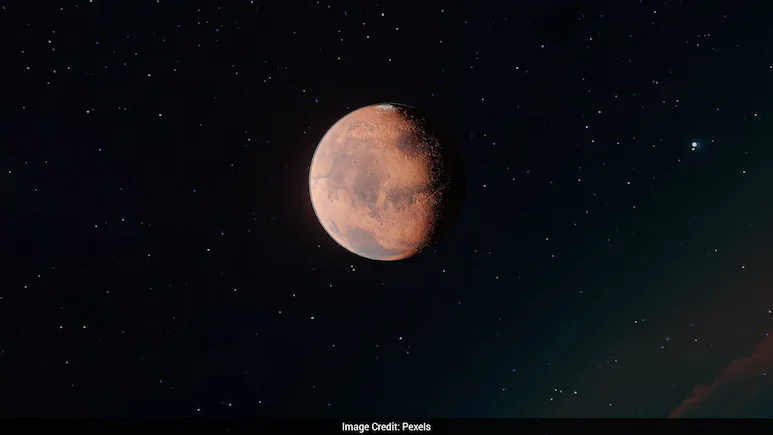 Scientists have found that Mars's strangest cloud may form through an unusual process involving