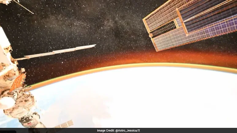 Astronaut Jessica Meir often shares views capturing the beauty of Earth and the world beyond it