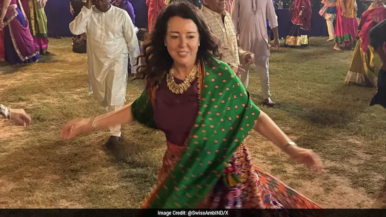 Garba, a traditional folk dance of Gujarat, is an important part of the celebrations, bringing