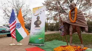 In A 1st For US State, North Dakota reveals Mahatma Gandhi's Life-Size Statue