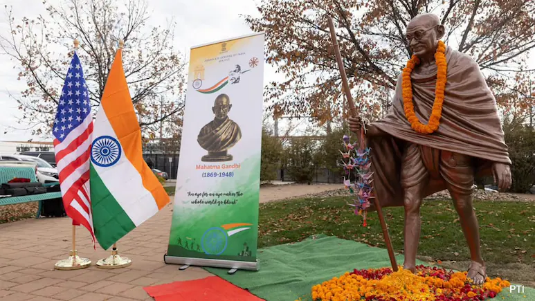 In A 1st For US State, North Dakota reveals Mahatma Gandhi's Life-Size Statue