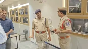 Robbery At CaratLane Store In Hyderabad, Jewellery Worth Rs 2 Crore Stolen