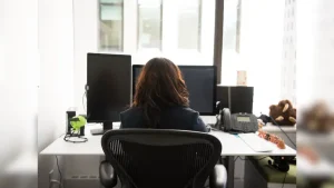 Her cousin shared how she was struggling to adjust to fixed lunch breaks, limited paid leave
