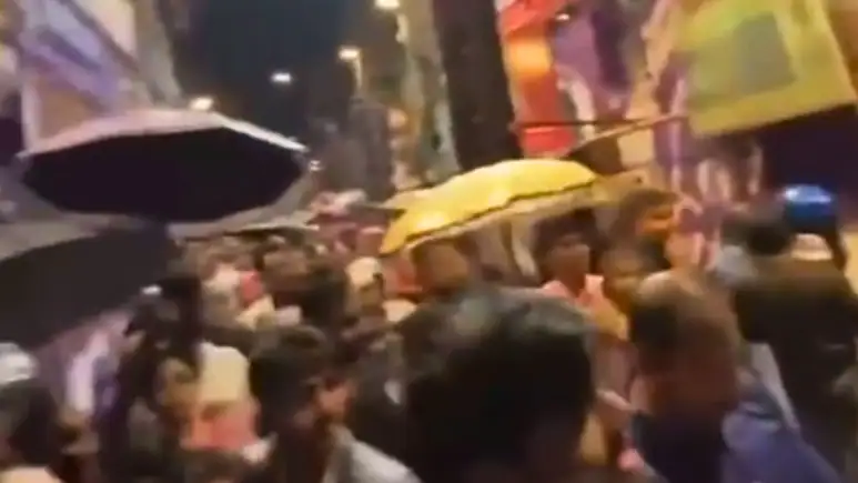 Eyewitness On Kolkata Stampede — 'Pandal Collapsing' Announcement Caused Panic