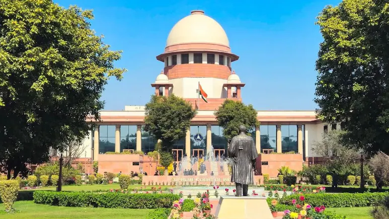Supreme Court's Quip Over Delayed Road Work Near Delhi High Court — "Will Sit On Dharna"