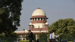 SC rejects plea against dropping disqualification proceedings against AIADMK MLAs
