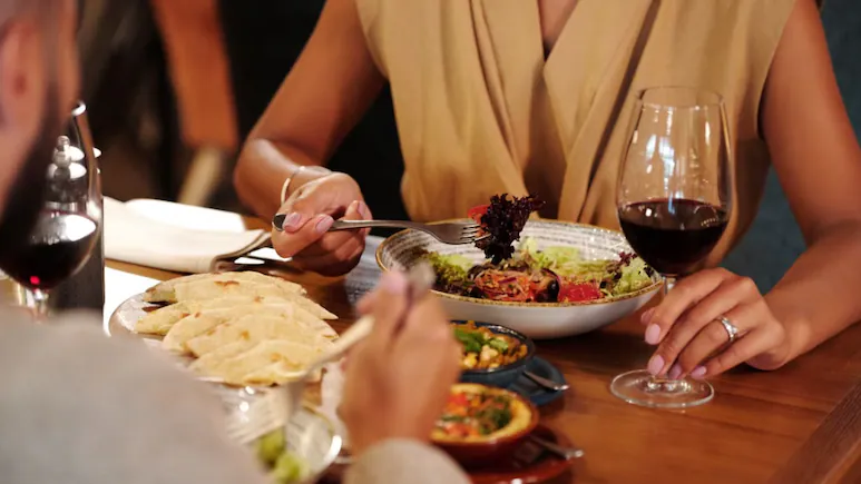 Man Spends Rs 1 Lakh On First Date At Michelin-Starred Restaurant, Asks Woman For Money Back