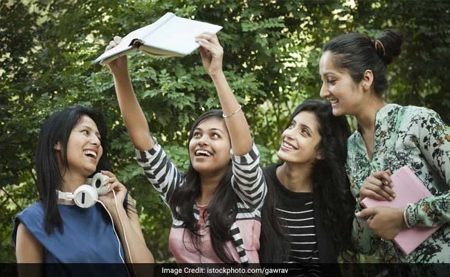 Of the 43,112 women registered for JEE Advanced 2026, 40,562 appeared in both papers while