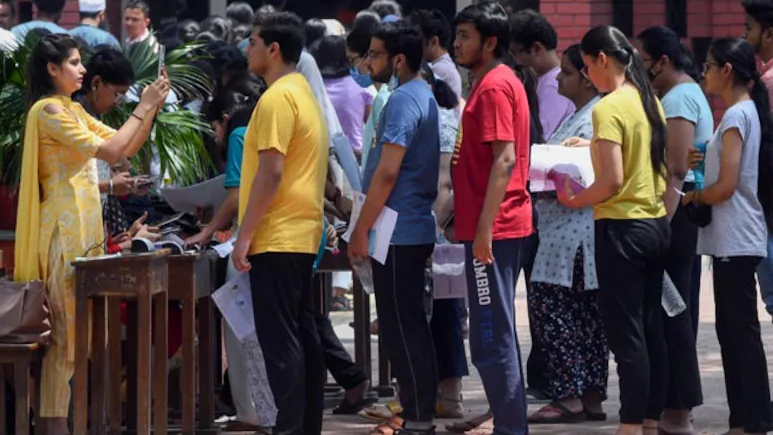 Common Prelims, Course-Specific Mains — Parliamentary Panel Proposes Two-Stage NEET UG Exam